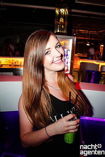 Im neuraum wurde zu Partysounds ordentlich gefeiert. Foto: TomKiwi