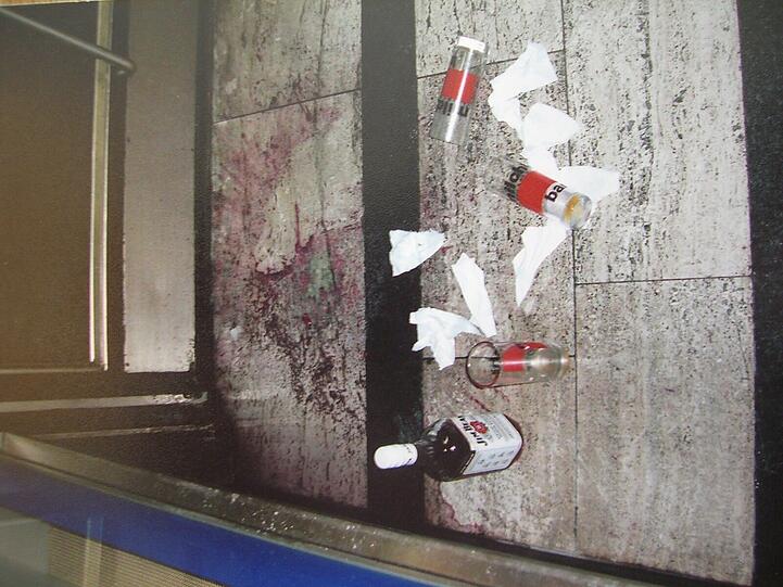 So wild geht's rund um die Schwanthalerstraße 1 an der Feier-Meile zu: Diese Bilder haben Anwohner geschossen und der AZ zur Verfügung gestellt