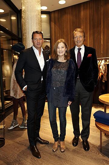 Markus Höhn mit Sabina Nagel und Ralph-Michael Nagel.