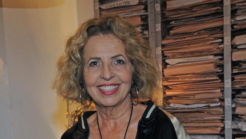 Die Schauspielerin Michaela May kommt zu einer Premiere. Foto: Ursula Düren/dpa/Archivbild