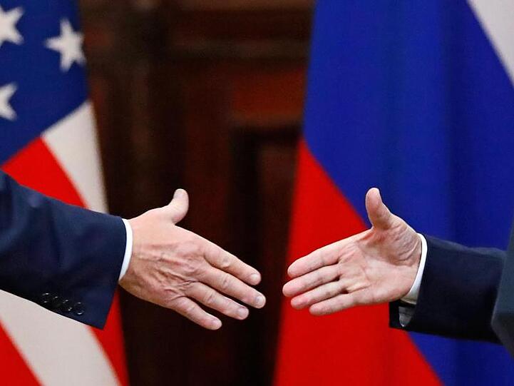 Der INF-Vertrag von 1987 zwischen den USA und der damaligen Sowjetunion verbietet landgestützte Raketen und Marschflugkörper mit einer Reichweite zwischen 500 und 5500 Kilometern.