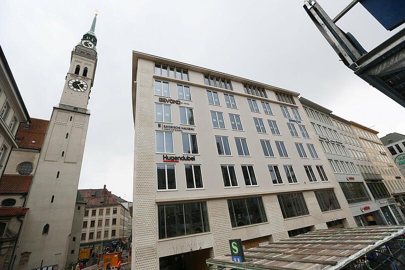 Die Fenster sind nun alle auf einer Höhe.