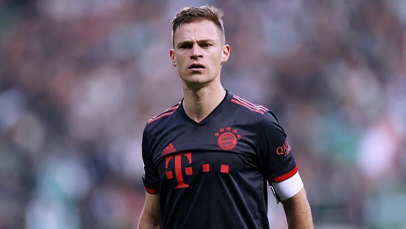 Mit Vorsicht und Köpfchen auf Anti-Gelb-Kurs? Joshua Kimmich wie auch seine Kollegen Leroy Sané,und Matthijs de Ligt läuft Gefahr, bei einer weiteren Verwarnung im vorentscheidenden Spiel um den Titel gegen Leipzig gesperrt zu sein.