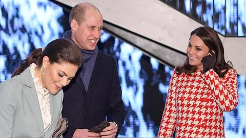 Prinz William und Prinzessin Kate (r.) mit Kronprinzessin Victoria im Jahr 2018.