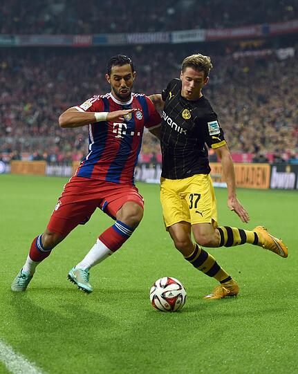 Medhi Benatia - NOTE 2 - Hat Marco Reus durchgehend im Griff. Nur einmal nicht, beim Gegentor. Gewann jedes Kopfballduell, nur das entscheidende gegen Reus nicht. Schaltete sich sogar als Flankengeber ins Offensivspiel ein.