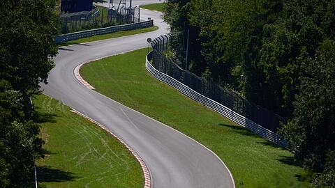 Der Streckenabschnitt "Tiergarten" der Nürburgring-Nordschleife, wo der Unfall geschah.