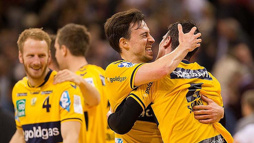 Die Rhein-Neckar Löwen siegten gegen Flensburg mit 29:26. Die Rhein-Neckar Löwen siegten gegen Flensburg mit 29:26.