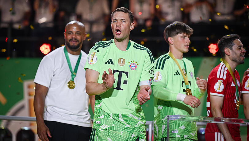 Heiß auf den Champions-League-Sieg: Neuer und Trainer Vincent Kompany (l.). Heiß auf den Champions-League-Sieg: Neuer und Trainer Vincent Kompany (l.).