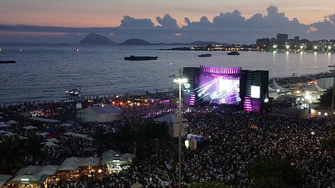 Offenbar der beliebteste Ort für riesige Konzerte: der Cobacabana-Strand in Rio.