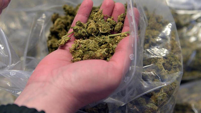 Die Polizei fand in Oberbayern drei Kilogramm Marihuana in einer Wohnung gelagert.