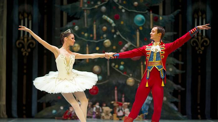 Der "Nussknacker" im Prinzregententheater verbindet klassischen Tanz mit Entertainment.