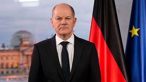 Kanzler Olaf Scholz betont die Entschlossenheit der Nato im Krieg zwischen Russland und der Ukraine.