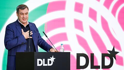 Markus Söder (CSU), Parteivorsitzender und Ministerpräsident von Bayern, spricht auf der Innovationskonferenz Digital-Life-Design (DLD).