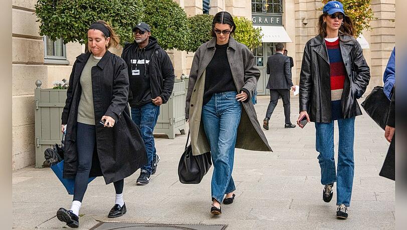 Kendall Jenner setzt regelm&auml;&szlig;ig auf Ballerinas - auch im Herbst.