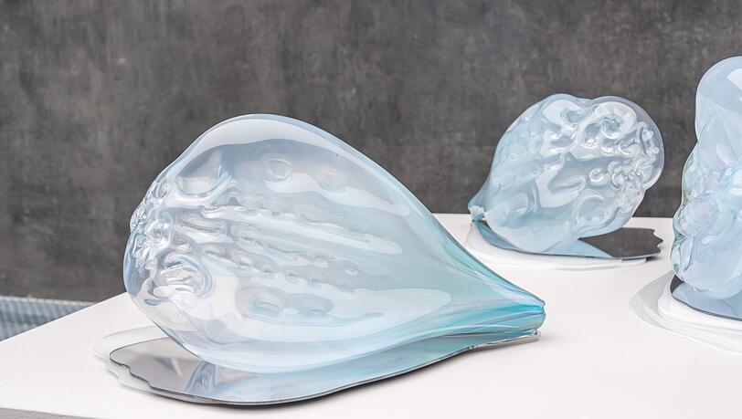 Zu Glas geronnene Tr&auml;ume: Die Serie &bdquo;Last Night&rsquo;s Dreams&ldquo; von Olga Golos aus diesem Jahr.