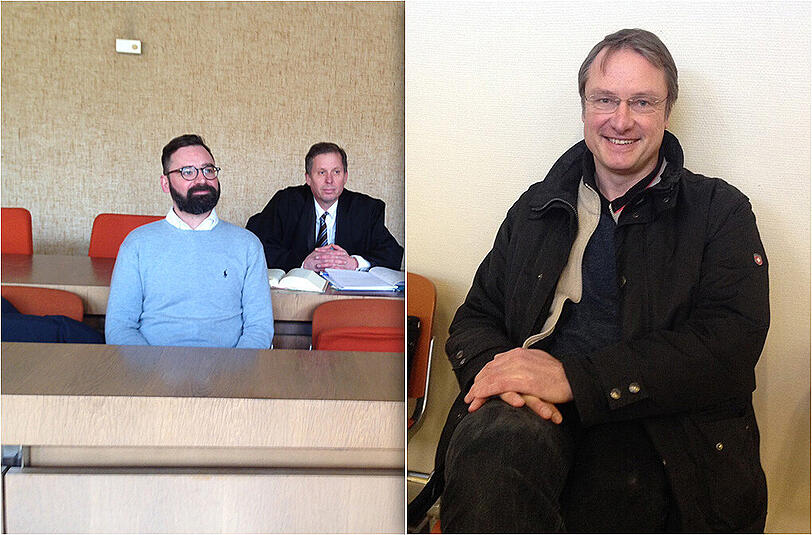 Das Verfahren um Michael Stürzenberger (r.) wird eingestellt. Der DJ Martin Peter (l., mit seinem Anwalt) muss einen Betrag von 500 Euro zahlen.