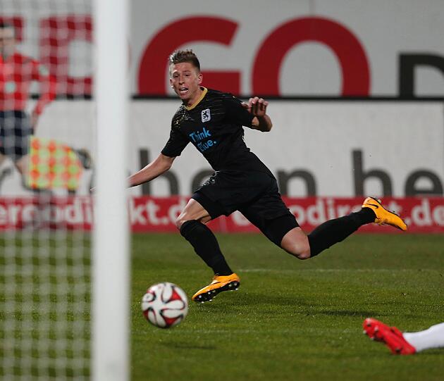 Kann er heute wieder jubeln? Der Ungar Simon ist zurück in der Startformation.
