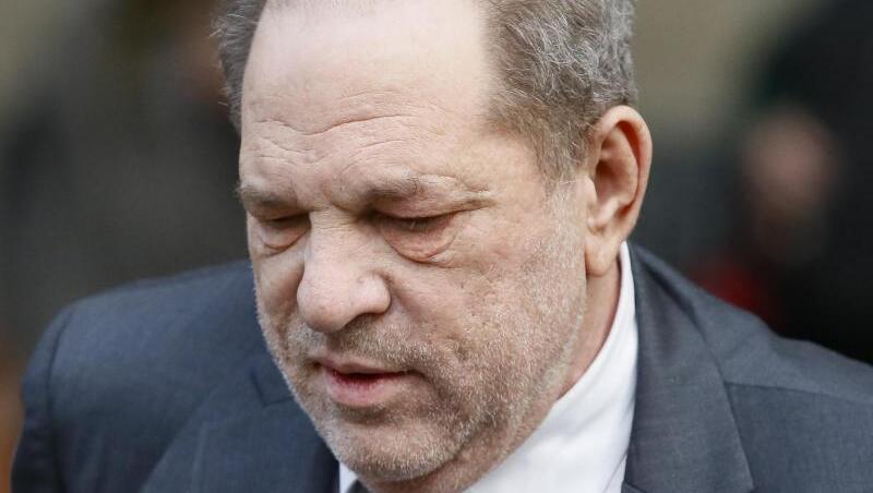 Gegen Harvey Weinstein sind weitere Vorwürfe einer Sexualstraftat erhoben worden. Gegen Harvey Weinstein sind weitere Vorwürfe einer Sexualstraftat erhoben worden.