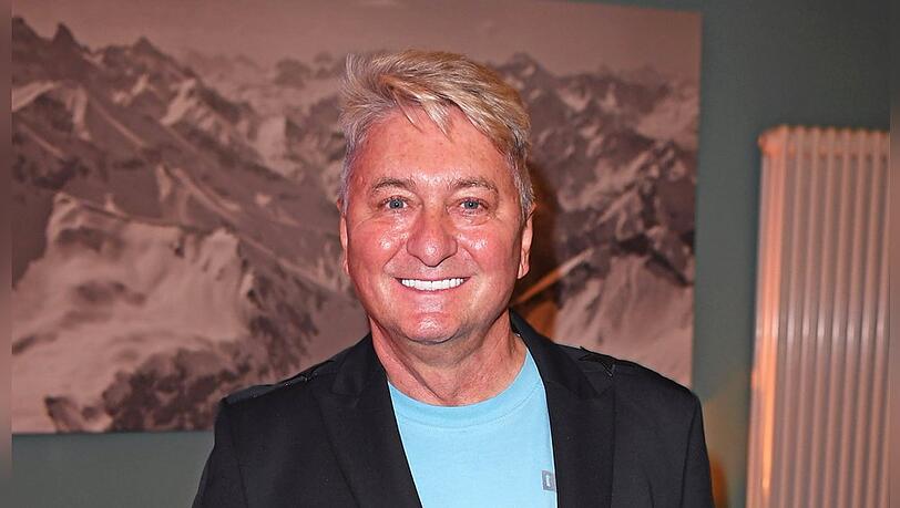 Hubert Fella befindet sich nach seiner lange herausgez&ouml;gerten Knie-OP auf dem Weg der Besserung.