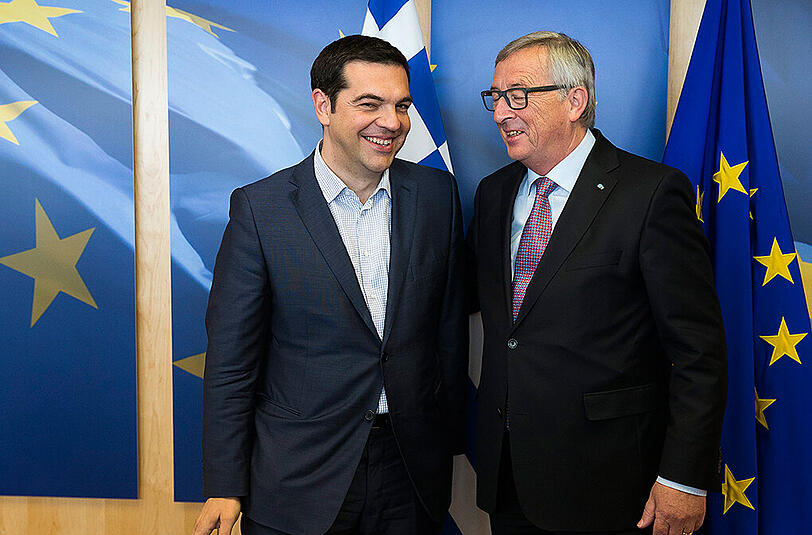 Der griechische Ministerpräsident Alexis Tsipras will erneut mit Spitzenvertretern der Geldgeber über sein Reform- und Sparpaket beraten.
