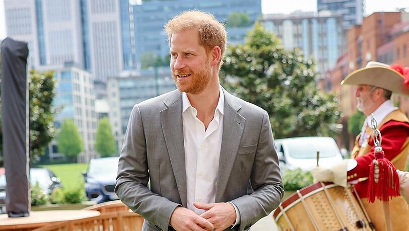 Prinz Harry bei seinem ersten Termin in London.