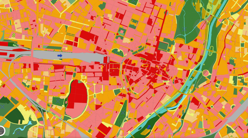 Die Innenstadt heizt sich im Sommer ganz besonders auf, weil sie stark versiegelt ist. Die Innenstadt heizt sich im Sommer ganz besonders auf, weil sie stark versiegelt ist.
