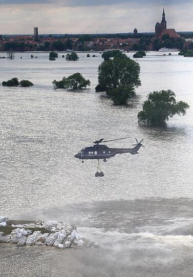 Das sind die Bilder von der spektakulären Rettungsaktion in Sachsen-Anhalt.