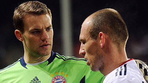 Arjen Robben (r.) und Manuel Neuer spielen seit 2011 gemeinsam beim FC Bayern.