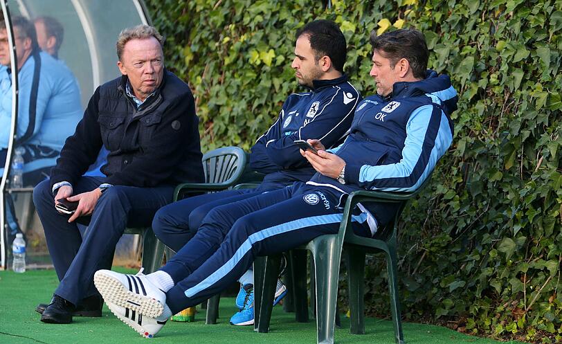 Vormittagstraining im Regen, Ankunft von Oberlöwe Peter Cassalette, kräfteraubender Zirkel am Nachmittag: Sehen Sie hier die Bilder vom dritten Tag des TSV 1860 in Estepona.