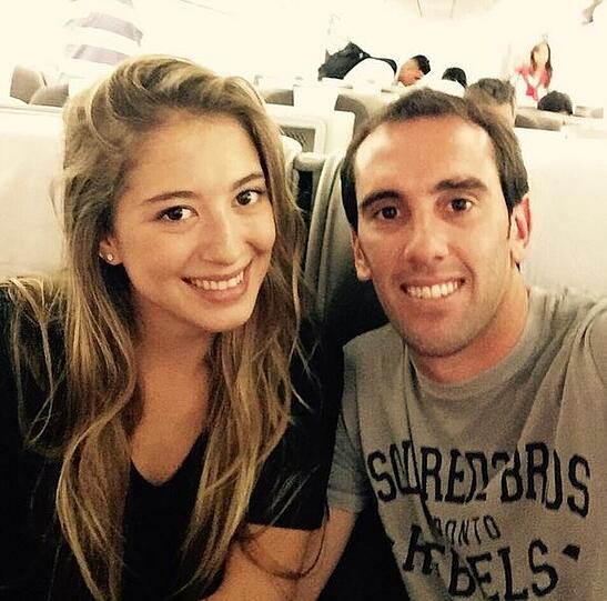 Atlético Madrid: Der uruguayische Abwehrspieler Diego Godin und seine hübsche Freundin Sofia.