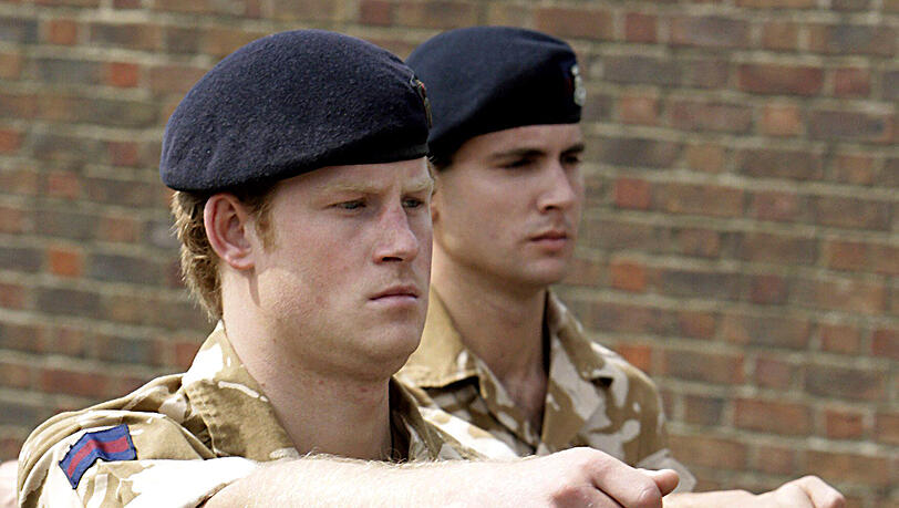 Prinz Harry verlässt die Royal Army. Prinz Harry verlässt die Royal Army.