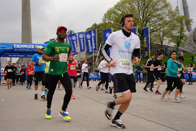Bereits zum 12. Mal fand der Halbmarathon im Olympiapark statt. Die Bilder.