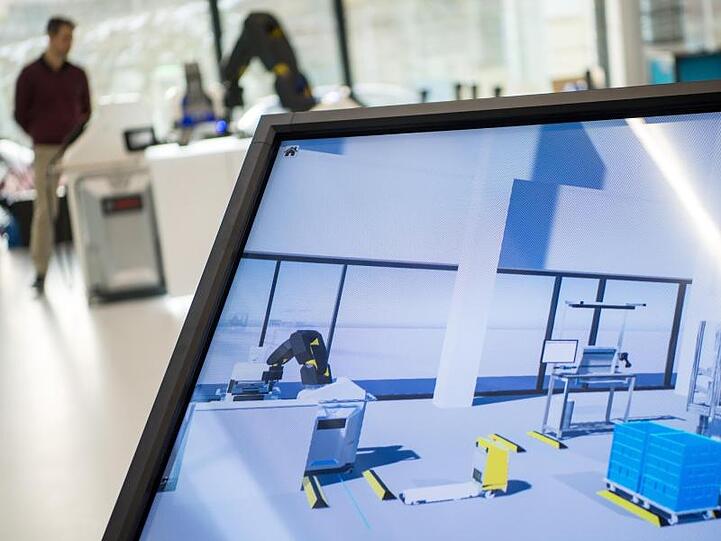 Auf dem Forschungscampus "Arena 2036" in Stuttgart wird an einer vernetzten Autofabrik gearbeitet.