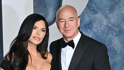 Lauren Sánchez und Jeff Bezos haben sich nach fünf Jahren Beziehung verlobt.