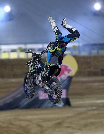 Am Samstag haben die X-Fighters in München Station gemacht - und spektakuläre Stunts gezeigt. Mit von der Partie beim letzten Stopp vor dem Finale in Sydney: Die Stars der Szene rund um den Spanier Dany Torres.