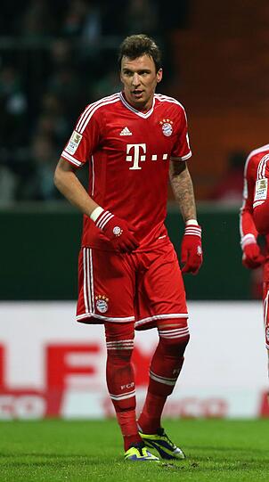 MARIO MANDZUKIC: Note 2. Beschäftigte die Werder-Innenverteidiger. Vor dem Tor zunächst kein Zielwasser beim Kopfball (37.) und frei vor Wolf (55.), dann aber per Abstauber erfolgreich (60.) Sein neuntes Saisontor &ndash; und sein erstes seit über einem Monat Flaute.