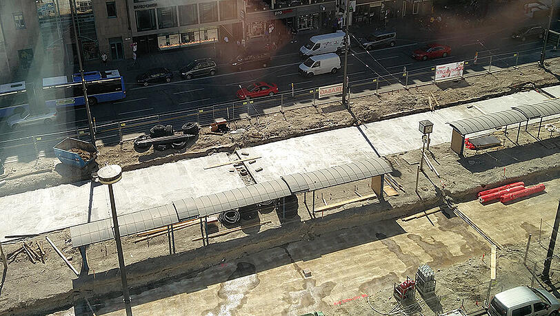 Ein weiteres Bild der großen Baustelle von oben. Ein weiteres Bild der großen Baustelle von oben.