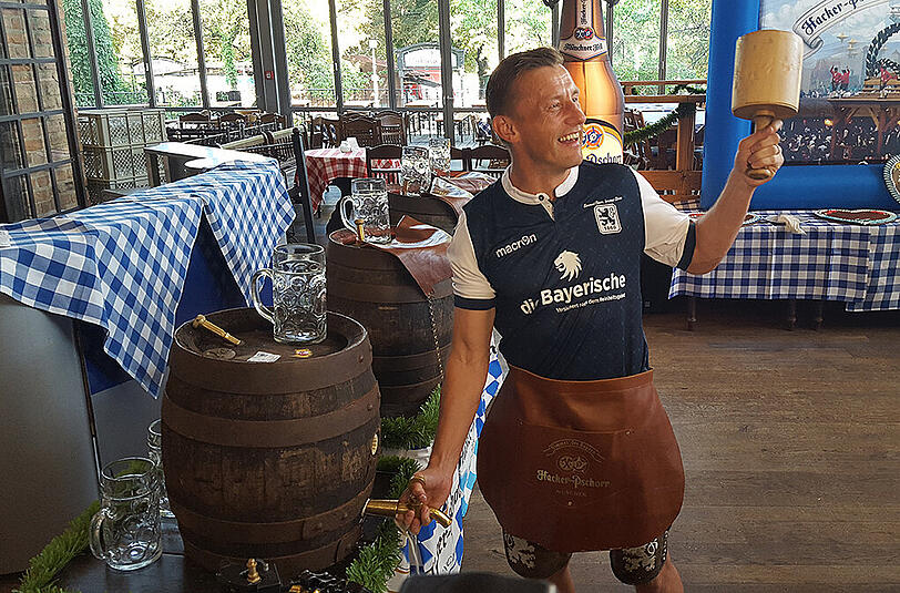Kürzlich durfte Ivica Olic in München seine erstes Bierfass anzapfen. Am Donnerstagabend möchte er erstmals für 1860 auch ins Tor treffen.