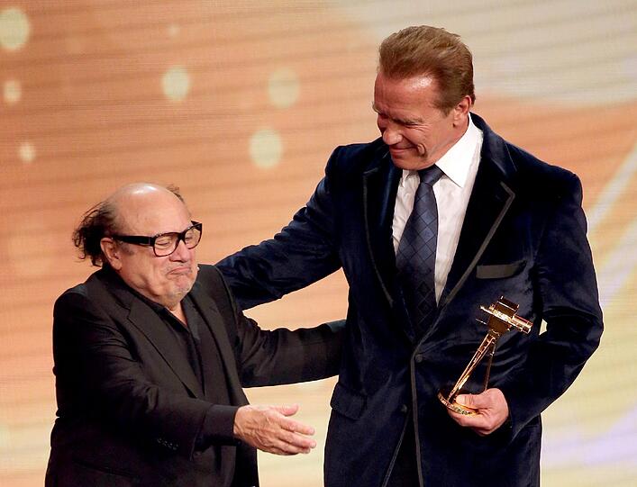 Ein ungleiches Paar: Danny de Vito und Arnold Schwarzenegger.