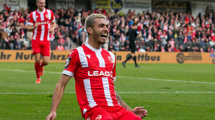Hat die Haare schön: Ex-Bayern-Talent Lucas Copado traf gegen den TSV 1860 doppelt.