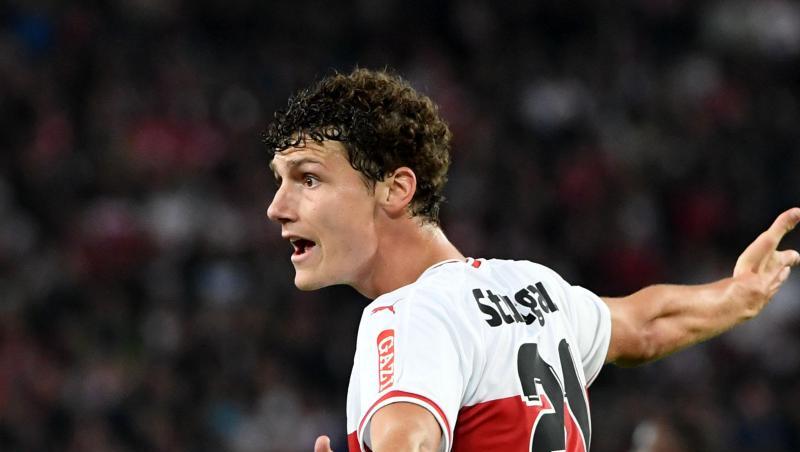 Stuttgarts Benjamin Pavard soll auf der Wunschliste des FC Bayern München sein. Stuttgarts Benjamin Pavard soll auf der Wunschliste des FC Bayern München sein.
