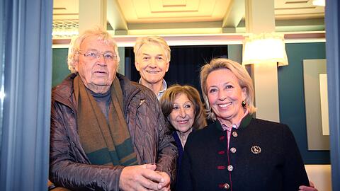 Gerhard Polt (links), Reinhard Wittmann, Meisi Grill und Marianne Wille.
