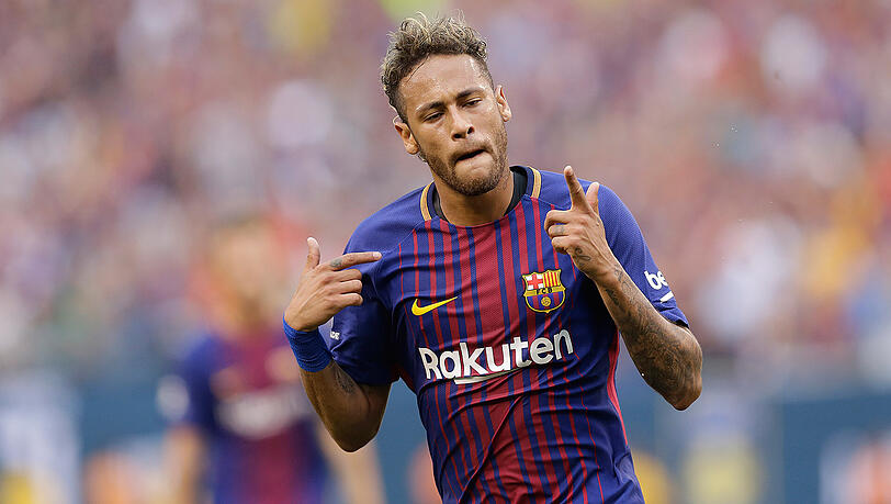 Die festgeschriebene Ablösesumme von Neymar beträgt 222 Millionen Euro. Die festgeschriebene Ablösesumme von Neymar beträgt 222 Millionen Euro.