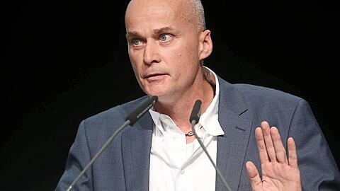 "Wir müssen alle geduldiger werden und nicht nach jedem Rückschlag sofort wieder alles über den Haufen werfen ", sagt Reisinger.