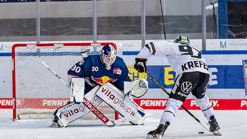 Der EHC München verliert nach Penaltyschießen gegen die  Krefeld Pinguine.
