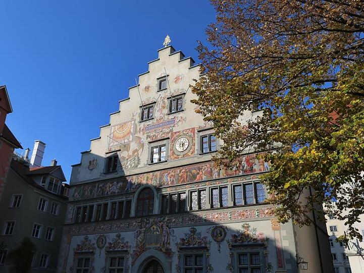 Das Rathaus in Lindau. Foto: Karl-Josef Hildenbrand/dpa/Archivbild