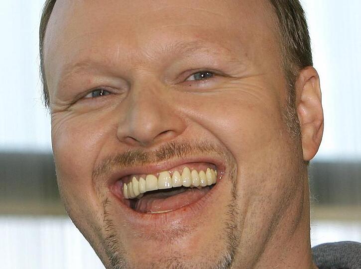 Also doch! Stefan Raab wird Grand-Prix-Helfer