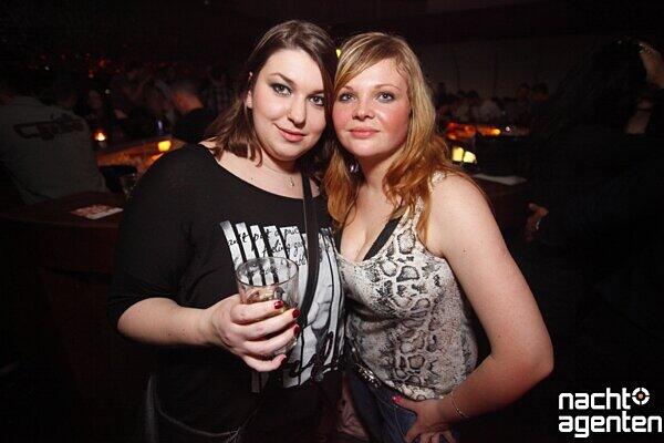 Im Ruby Dance Club wurde am Samastag ins verlängerte Wochenende gefeiert: Noch mehr Fotos unter:www.nachtagenten.de.