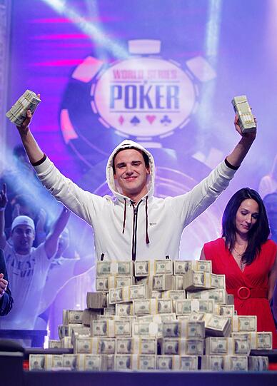 Die Agentur Scholz & Friends in Düsseldorf, die sein Team Pokerstars.de vertritt, bestätigte Heinz' Sieg.