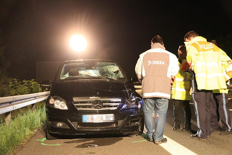 Beziehungsdrama auf der A70 - die Bilder vom Unglücksort.